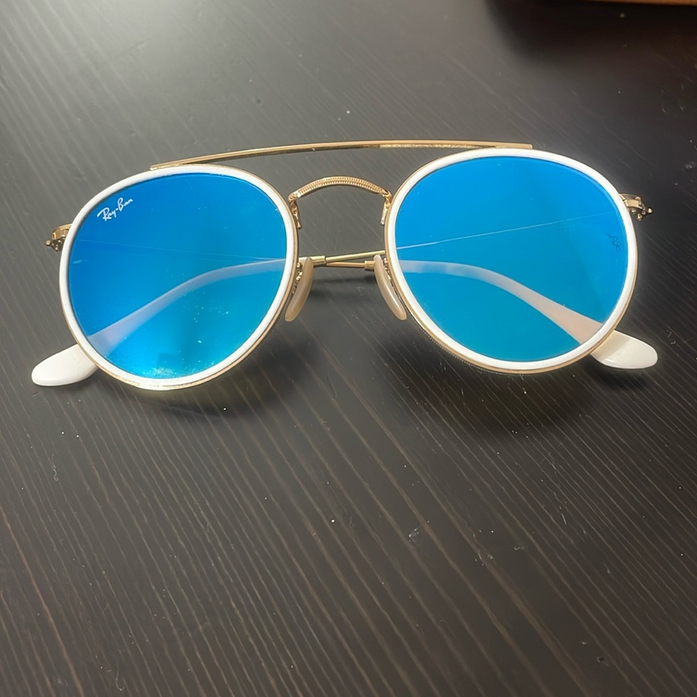 New Ray Bans with Blue Round frame